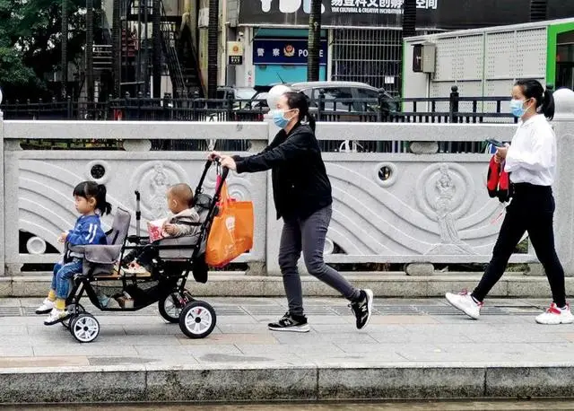 2035年义务教育在校生或减少三千万（人口如何影响教育）