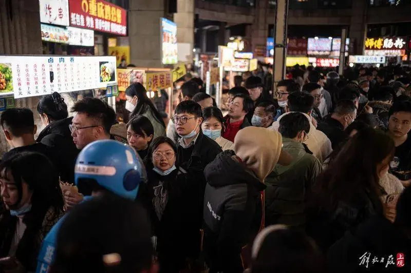 上海最大露天夜市关了?城管回应（详细内容）