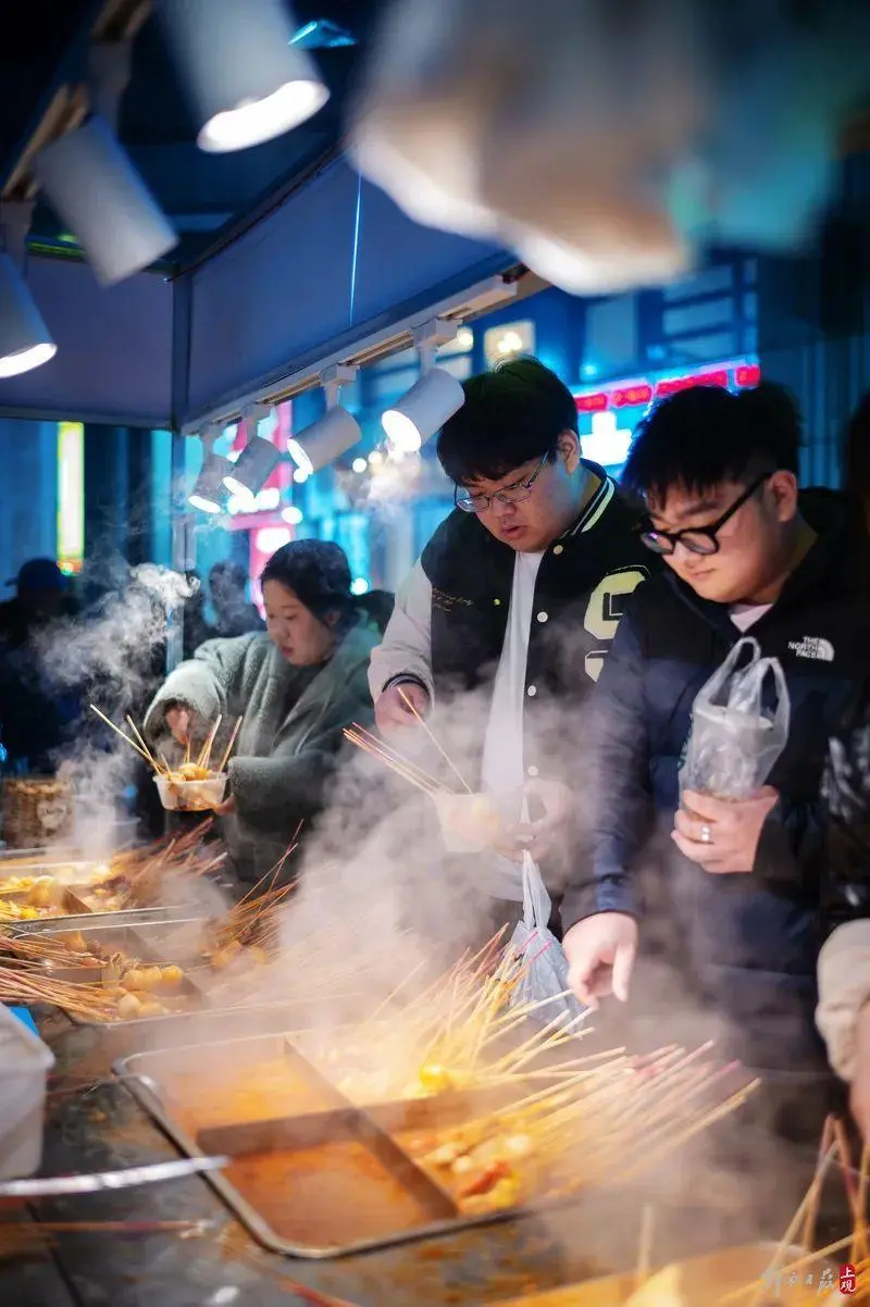 上海最大露天夜市关了?城管回应（详细内容）