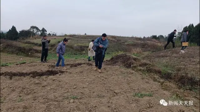 男子发现捡回家两年的石头是文物（详细内容）