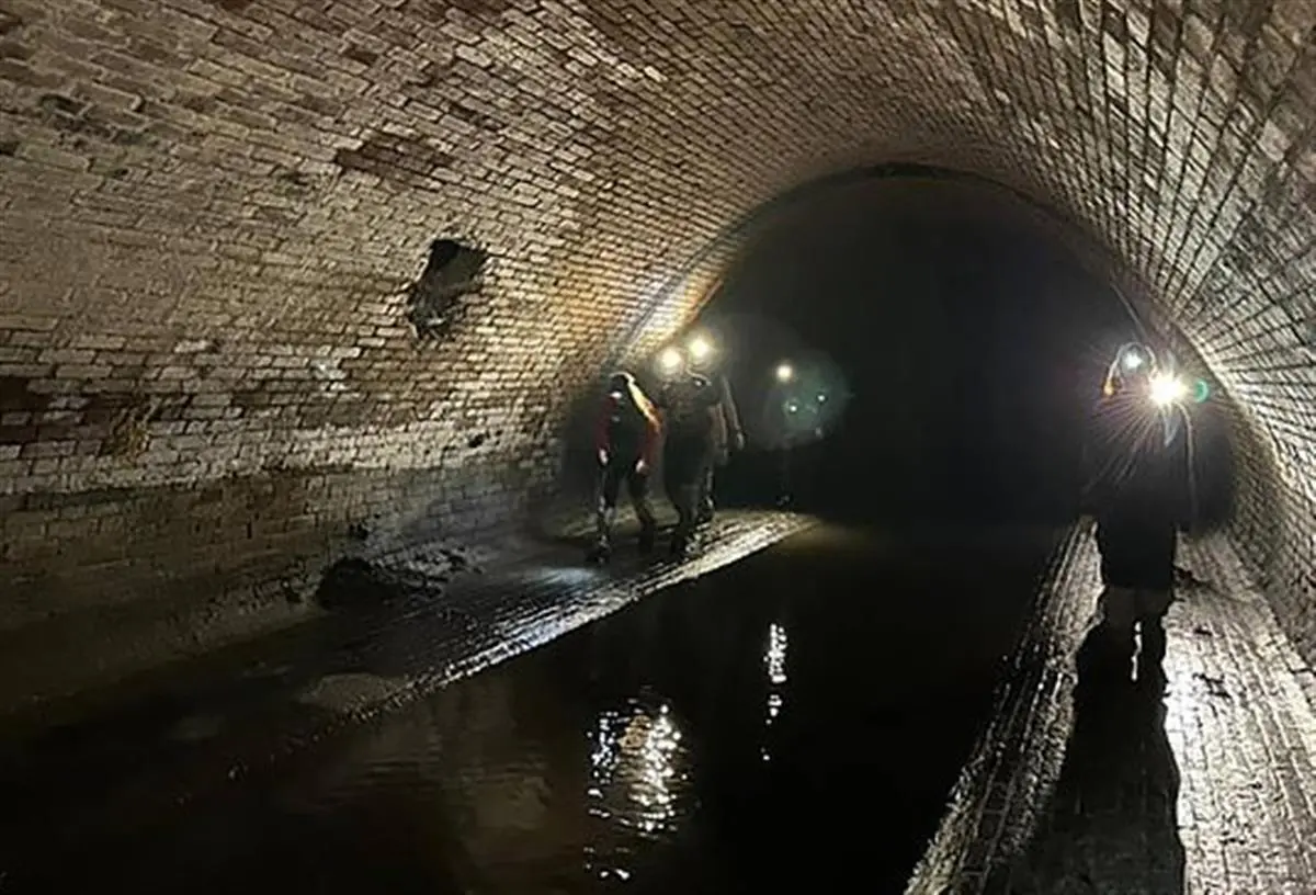 导游带7名游客非法游览莫斯科下水道，遭遇暴雨洪水8人全部遇难